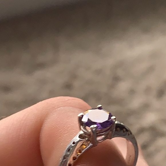 Amethyst Silver Ring - Picture 7 of 7